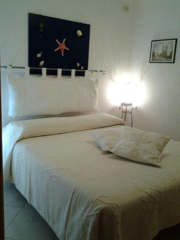 Robert House Apartment Алгеро Екстериор снимка
